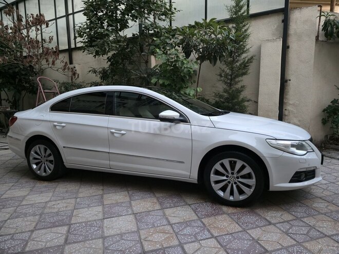 Volkswagen Passat CC-5