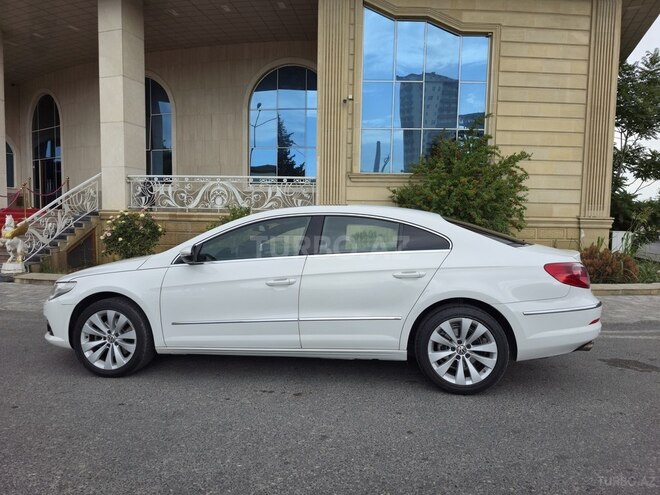 Volkswagen Passat CC-9
