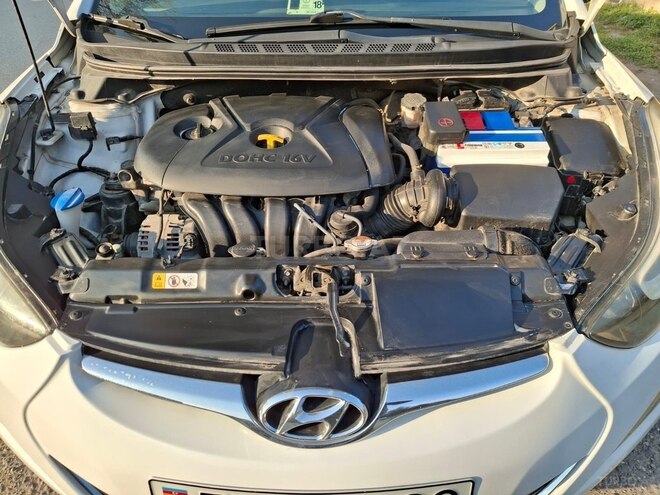 Hyundai Elantra 2014, 231,000 km - 1.8 л - Bakı
