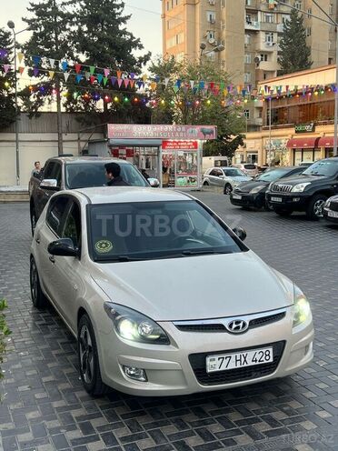 Hyundai i30 2008, 285,000 km - 1.6 l - Bakı