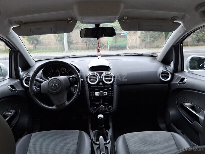 Opel Corsa 2008, 197,000 km - 1.4 л - Mingəçevir