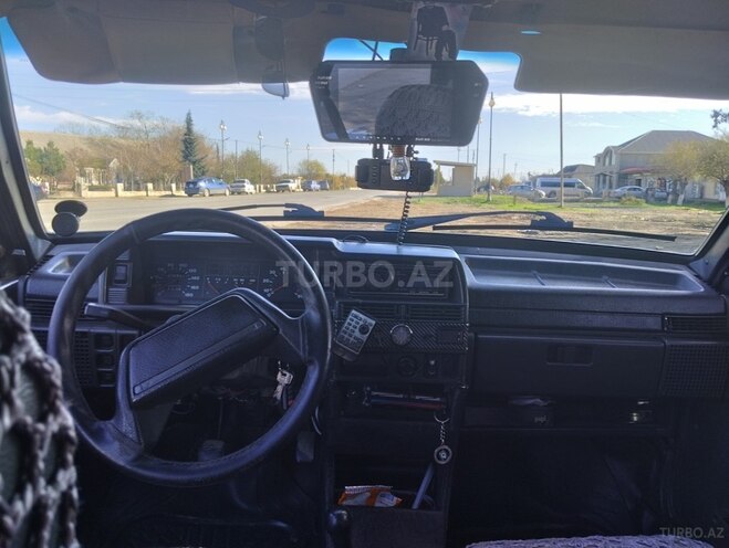 LADA (VAZ) 21099 1995, 295,634 km - 1.5 l - Salyan