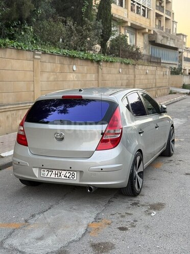 Hyundai i30 2008, 285,000 km - 1.6 l - Bakı