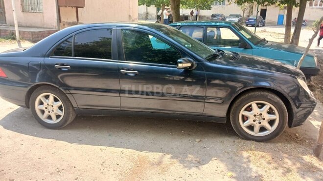 Mercedes C 200 2000, 350,000 km - 2.0 l - Neftçala