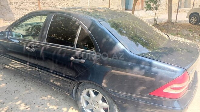 Mercedes C 200 2000, 350,000 km - 2.0 l - Neftçala