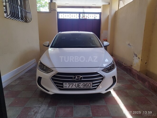 Hyundai Avante 2018, 154,700 km - 1.6 л - Bakı