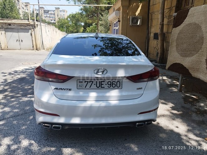 Hyundai Avante 2018, 154,700 km - 1.6 л - Bakı