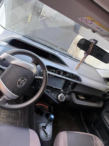 Toyota Aqua 2017, 100,000 km - 1.5 l - Bakı