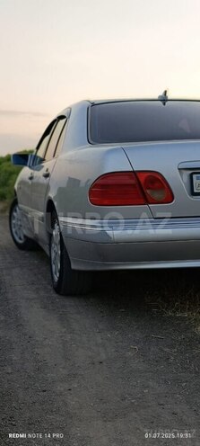 Mercedes E 230 1999, 1,000 km - 2.3 l - Masallı