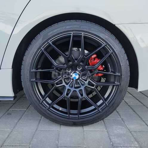 BMW 528-8