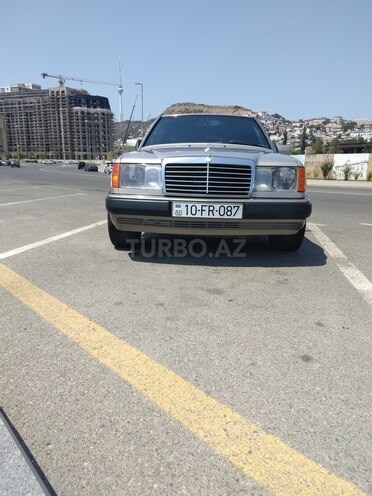 Mercedes E 250 1993, 567,000 km - 2.5 l - Bakı