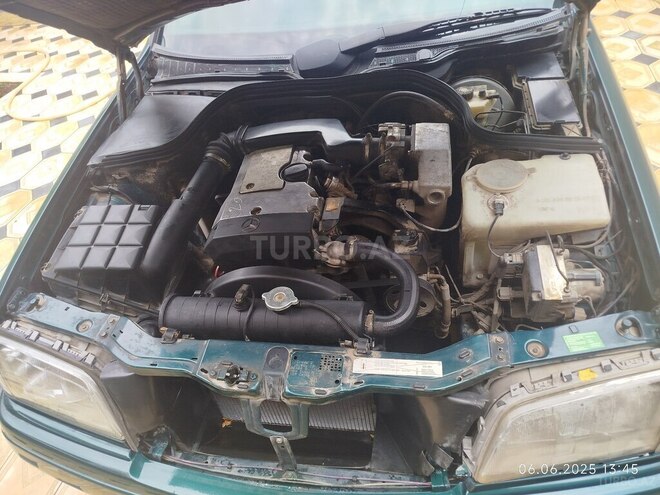 Mercedes C 180 1996, 265,548 km - 1.8 л - Gəncə