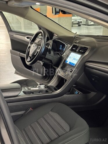 Ford Fusion (North America) 2020, 69,800 km - 2.0 л - Bakı