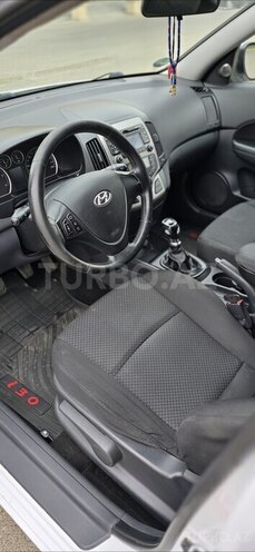 Hyundai i30 2010, 378,000 km - 1.6 l - Gəncə