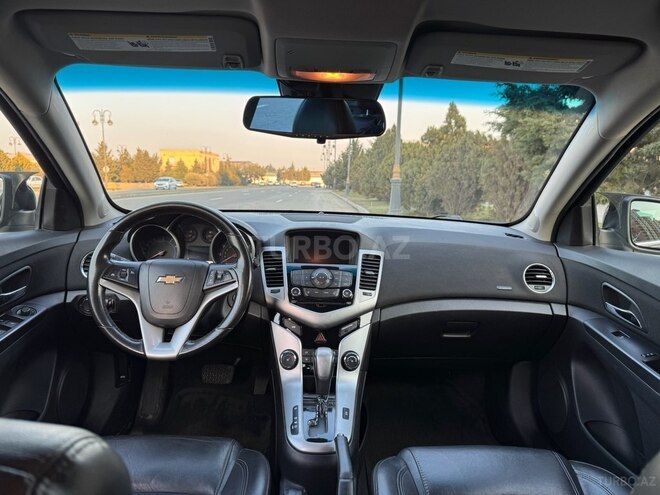 Chevrolet Cruze-5