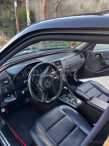 Mercedes C 230 1999, 389,000 km - 2.3 l - Bakı