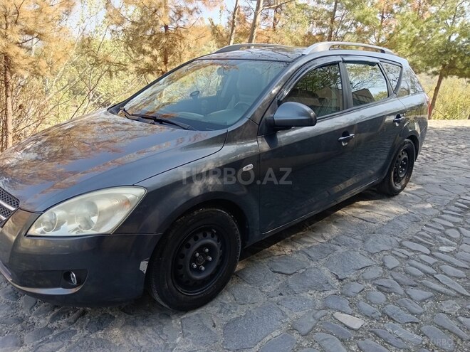 Kia  2008, 336,496 km - 1.6 л - Bakı