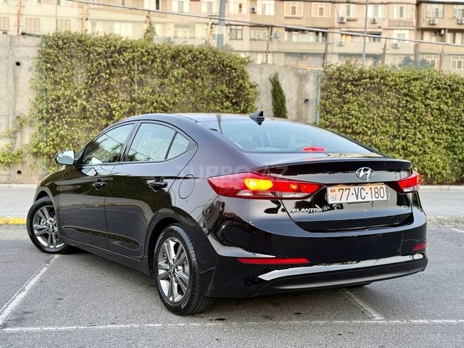 Hyundai Elantra 2016, 95,000 km - 2.0 l - Bakı