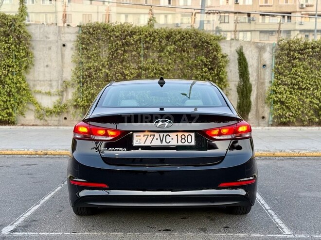 Hyundai Elantra 2016, 95,000 km - 2.0 l - Bakı