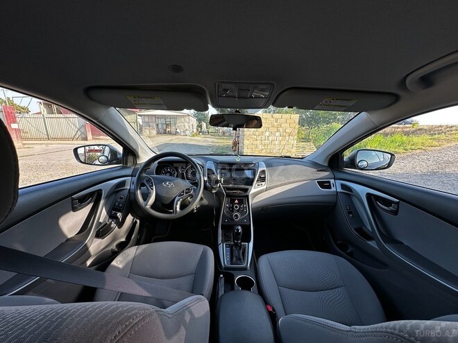 Hyundai Elantra 2014, 194,770 km - 1.8 l - Biləsuvar