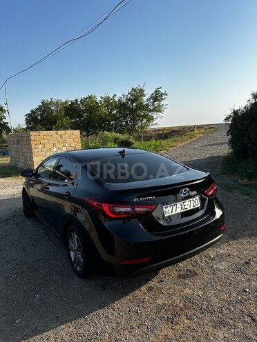Hyundai Elantra 2014, 194,770 km - 1.8 l - Biləsuvar