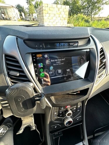 Hyundai Elantra 2014, 194,770 km - 1.8 l - Biləsuvar
