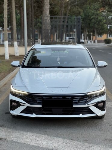 Hyundai Elantra 2024, 19,500 km - 1.6 l - Bakı