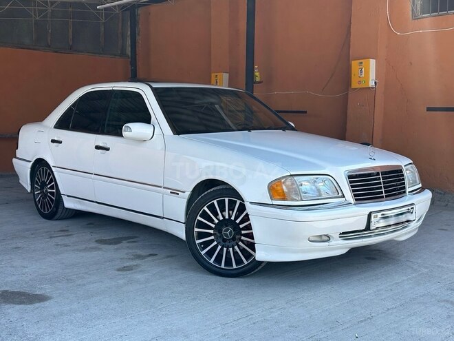 Mercedes C 230 1998, 322,000 km - 2.3 l - Bakı