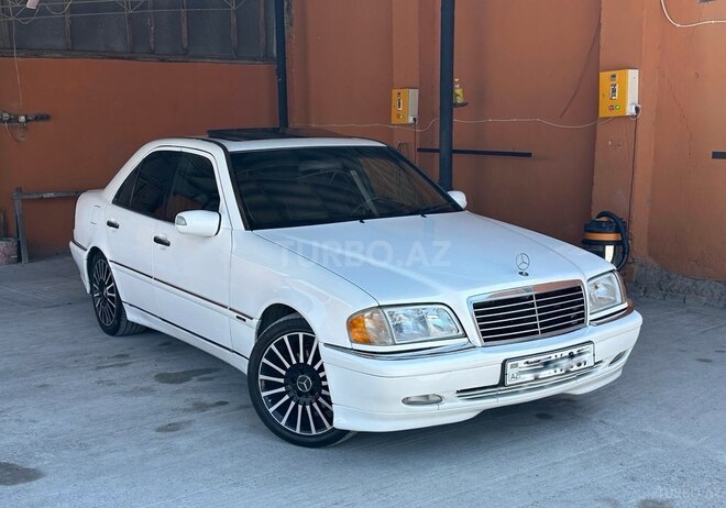 Mercedes C 230 1998, 322,000 km - 2.3 l - Bakı