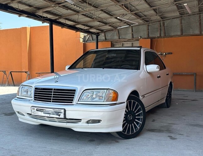 Mercedes C 230 1998, 322,000 km - 2.3 l - Bakı