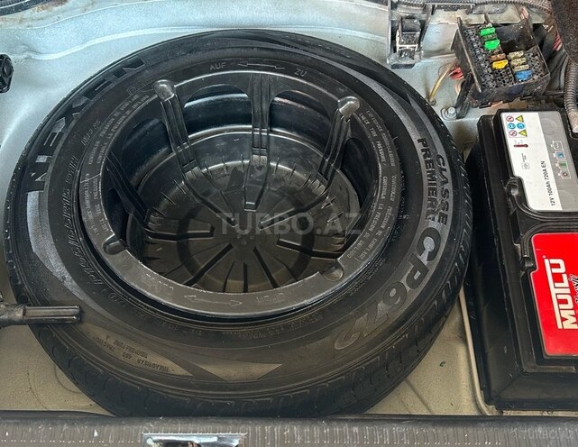 Mercedes C 230 1998, 322,000 km - 2.3 l - Bakı