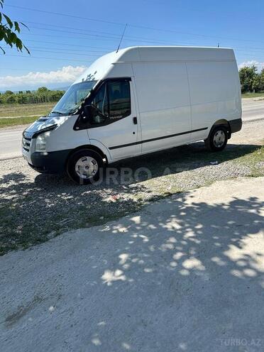 Ford Transit 2011, 256,000 km - 2.4 л - Quba