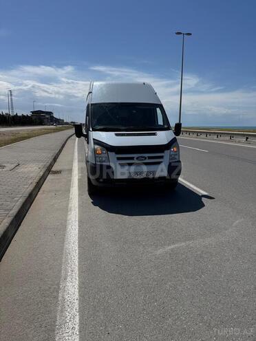 Ford Transit 2011, 256,000 km - 2.4 л - Quba
