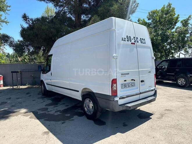 Ford Transit 2011, 256,000 km - 2.4 л - Quba