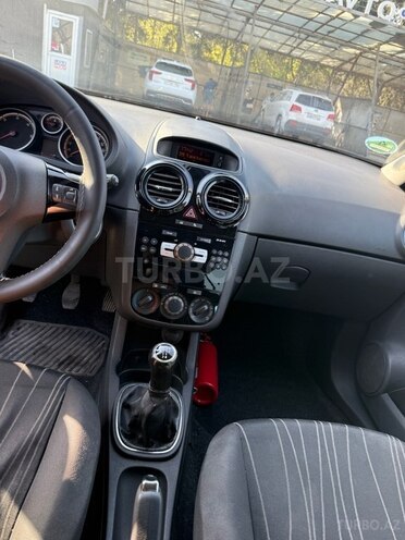 Opel Corsa 2010, 219,000 km - 1.3 l - Bakı