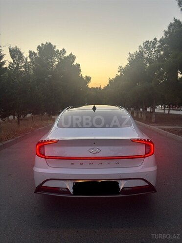Hyundai Sonata-3