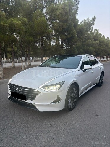 Hyundai Sonata-18
