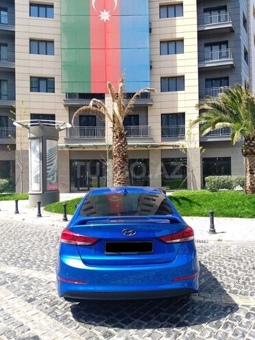 Hyundai Avante 2016, 157,500 km - 1.6 l - Bakı