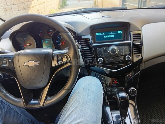 Chevrolet Cruze 2010, 309,000 km - 1.4 л - Bakı