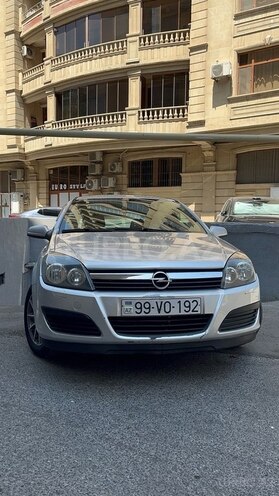 Opel Astra 2006, 247,000 km - 1.3 l - Bakı