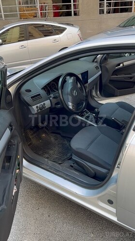 Opel Astra 2006, 247,000 km - 1.3 l - Bakı