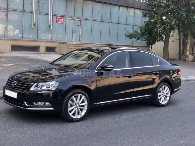 Volkswagen Passat 2014, 185,000 km - 1.8 л - Bakı