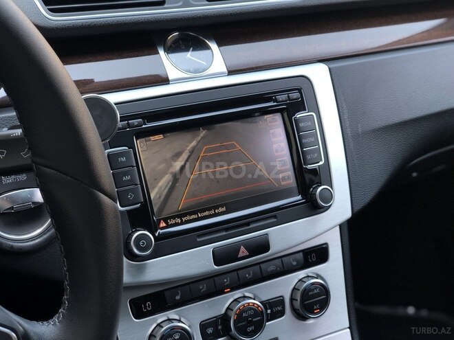 Volkswagen Passat 2014, 185,000 km - 1.8 л - Bakı