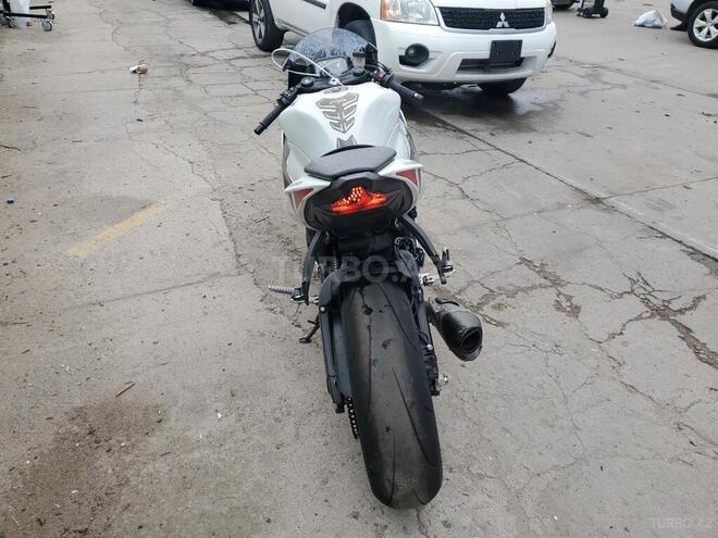 Kawasaki ZX-6R 2024, 13,412 km - 0.6 l - Bakı