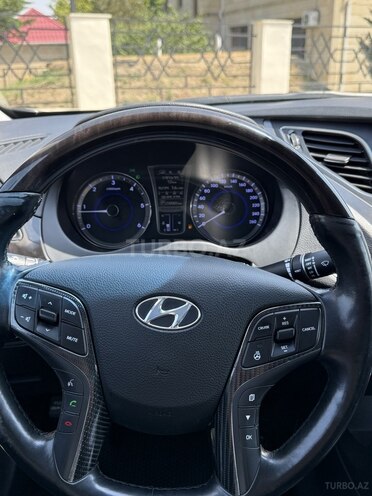 Hyundai Grandeur 2015, 240,000 km - 2.2 l - Şamaxı