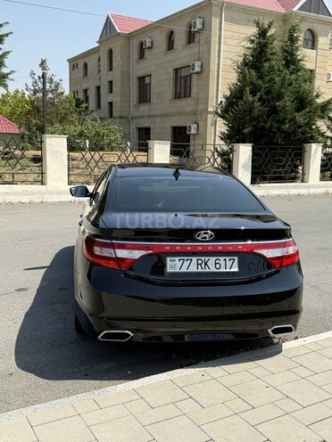 Hyundai Grandeur 2015, 240,000 km - 2.2 l - Şamaxı