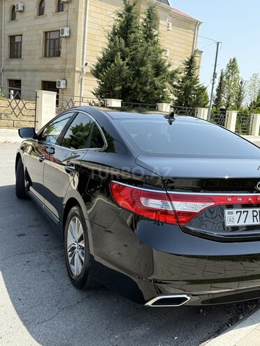 Hyundai Grandeur 2015, 240,000 km - 2.2 l - Şamaxı