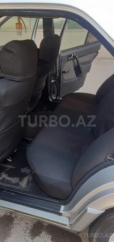 Mercedes 190 1991, 265,860 km - 2.0 l - Salyan