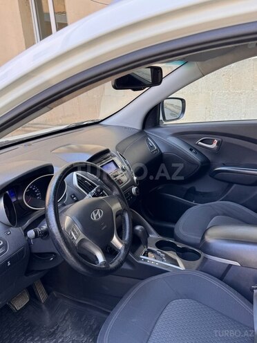 Hyundai ix35 2012, 174,000 km - 2.0 l - Bakı