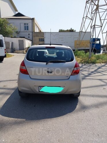 Hyundai i20 2009, 168,123 km - 1.6 л - Bakı